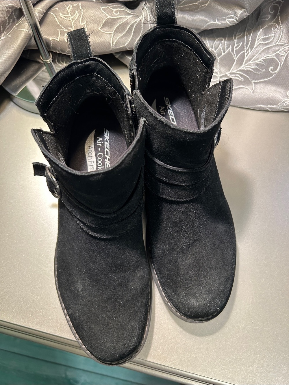 Skechers Women's Black Suede Ankle Booties with Decorative Ring - Picture 5 of 9